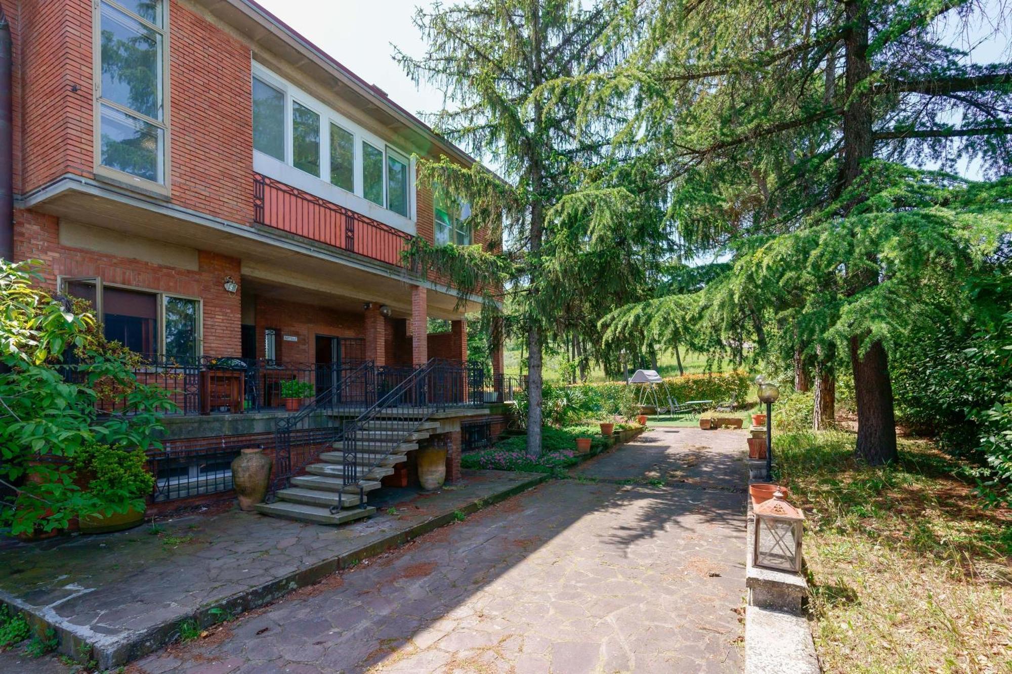 Il Sussurro Delle Colline - Ca Bianca Apartments Farneto Bagian luar foto