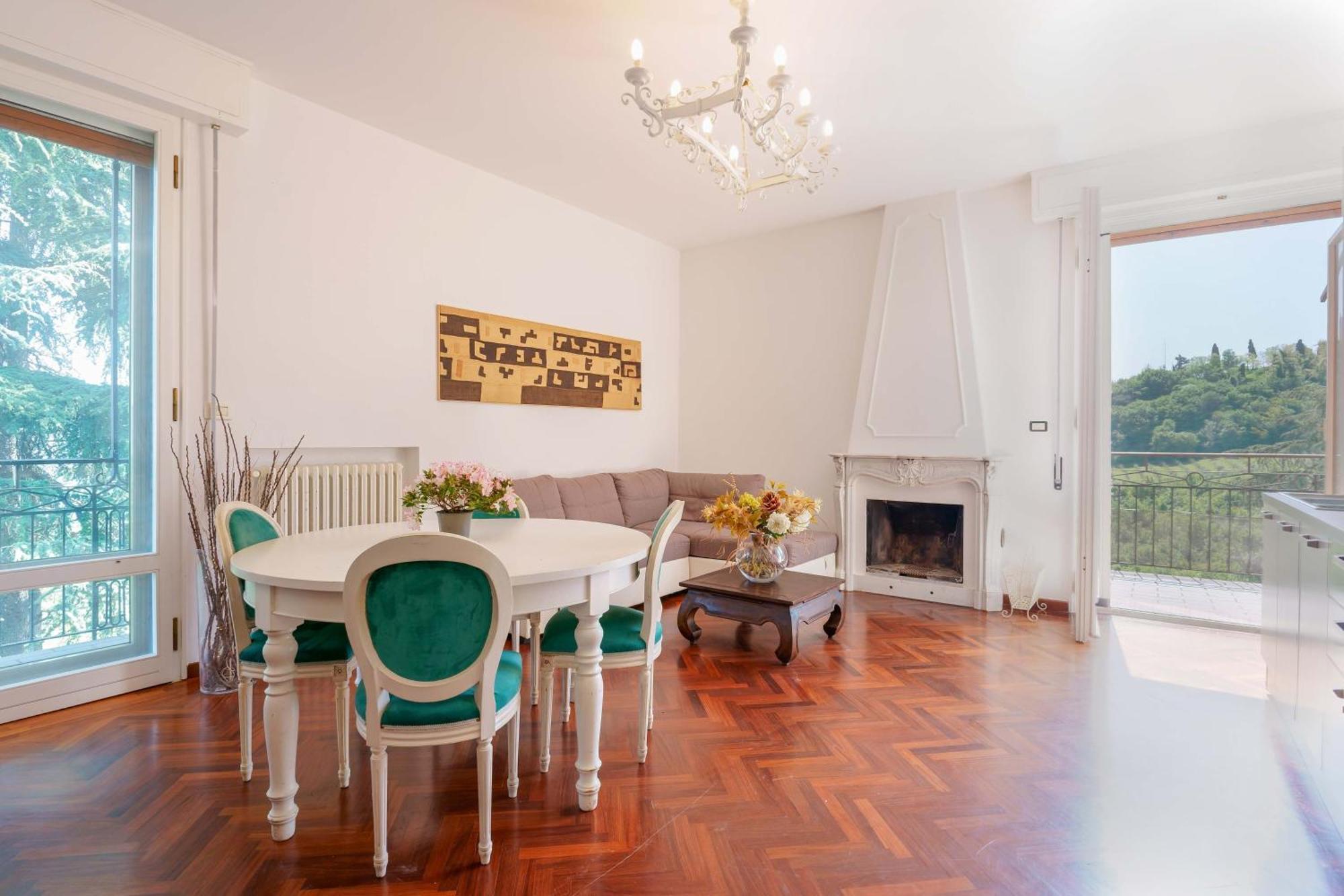 Il Sussurro Delle Colline - Ca Bianca Apartments Farneto Bagian luar foto